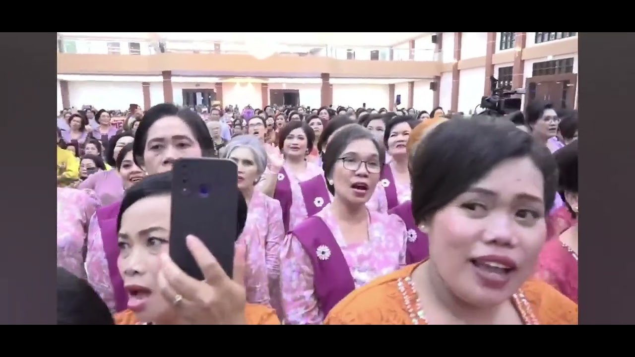 Ina Ni HKBP NA SONGON SI MARIA. Cipt. Yamaro Sitompul.  Koor Massal Paroppuan Distrik 28 Deboskab.