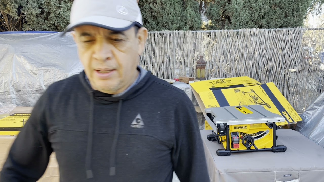 DEWALT 15Amp 8-1/4 table saw with stand unboxing y prueba Modelo DWE7485WS