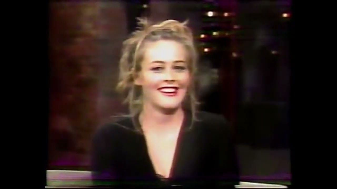 Alicia Silverstone - Batman & Robin - Late Night with David Letterman (1997)