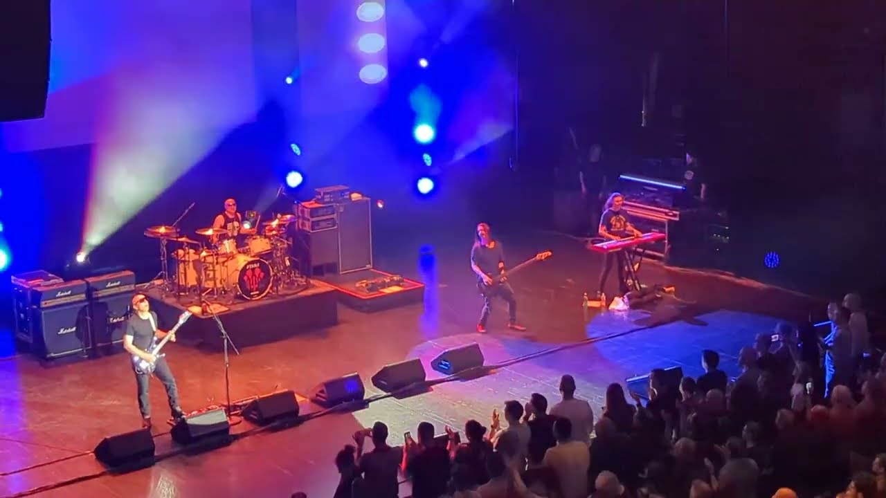 Joe Satriani - Crowd Chant Live@CasinoBarriere Toulouse 2023
