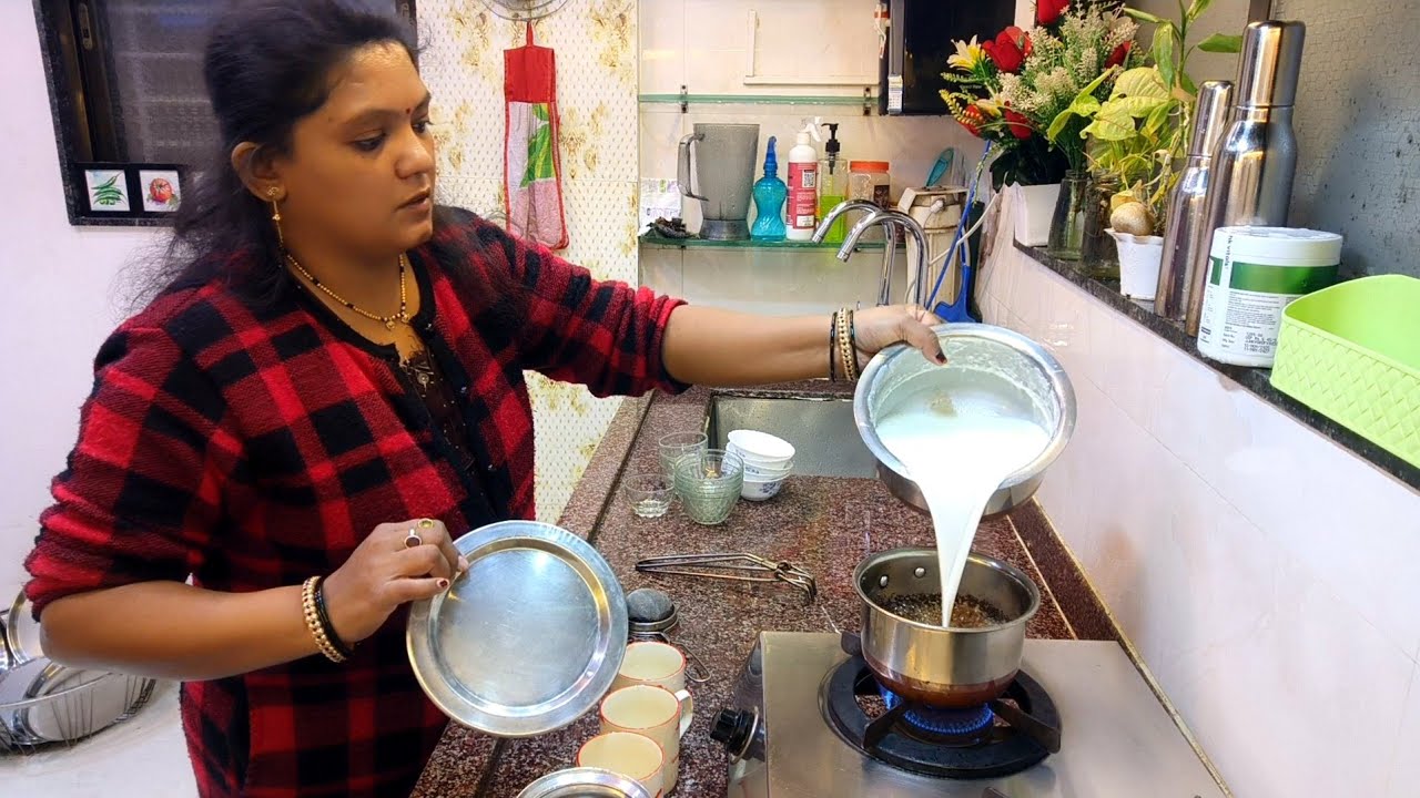  गावावरून बाबा आले अचानक//काम करून शेवटी भांडण काढले🤦आजचा दिवस स्वयंपाक घराला दिला #kitchencleaning 