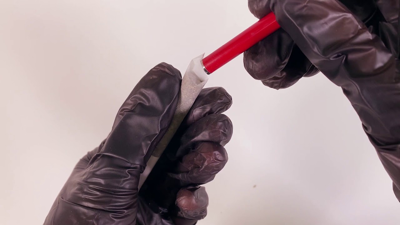 How To Dutch Crown or Folded Top on a Pre-Roll