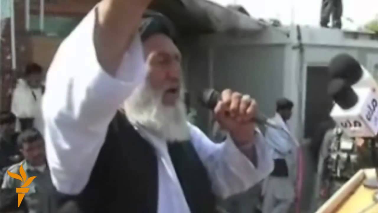 په ارزګان کې مظاهره کوونکو د مطیع الله خان د قاتلینو د نیولو غوښتنه وکړه