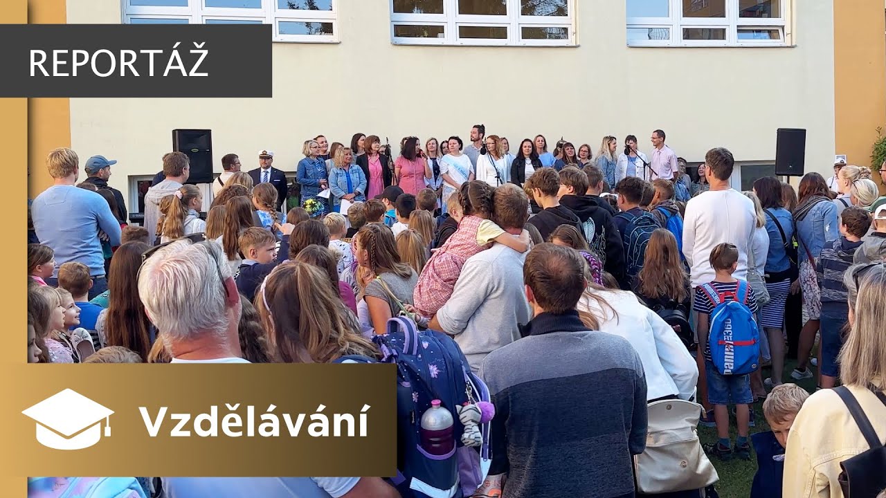 Prvňáčci v Tišnově zasedli do lavic