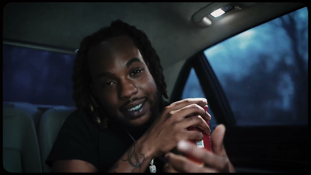 Mike D - Dawg Shit ( Official Music Video ) 