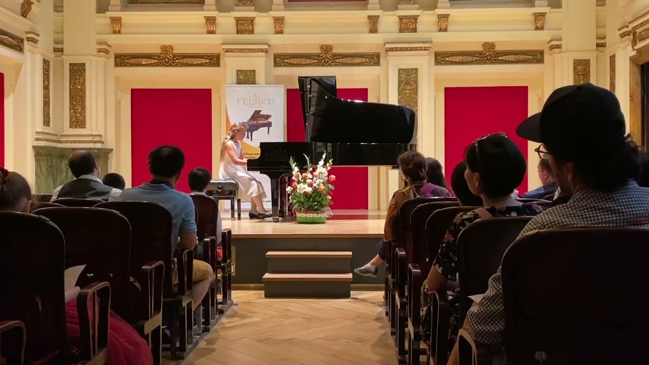 Claude Debussy - Doctor Gradus ad Parnassum performed by Maria