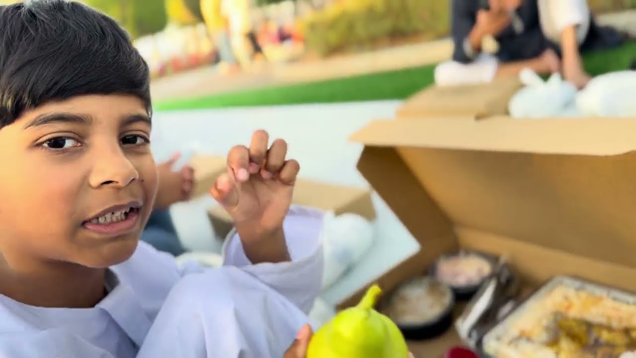 Iftar at sheikh zayed masjid.