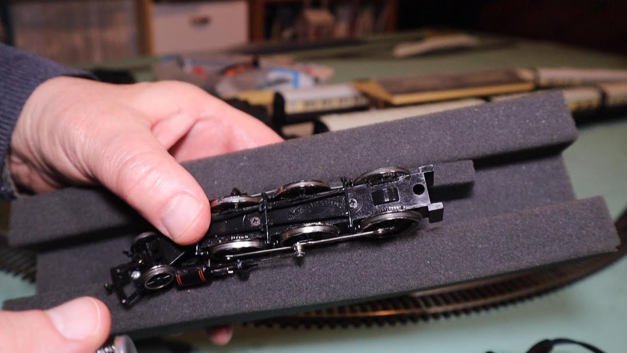 Mainline Split Chassis Workings