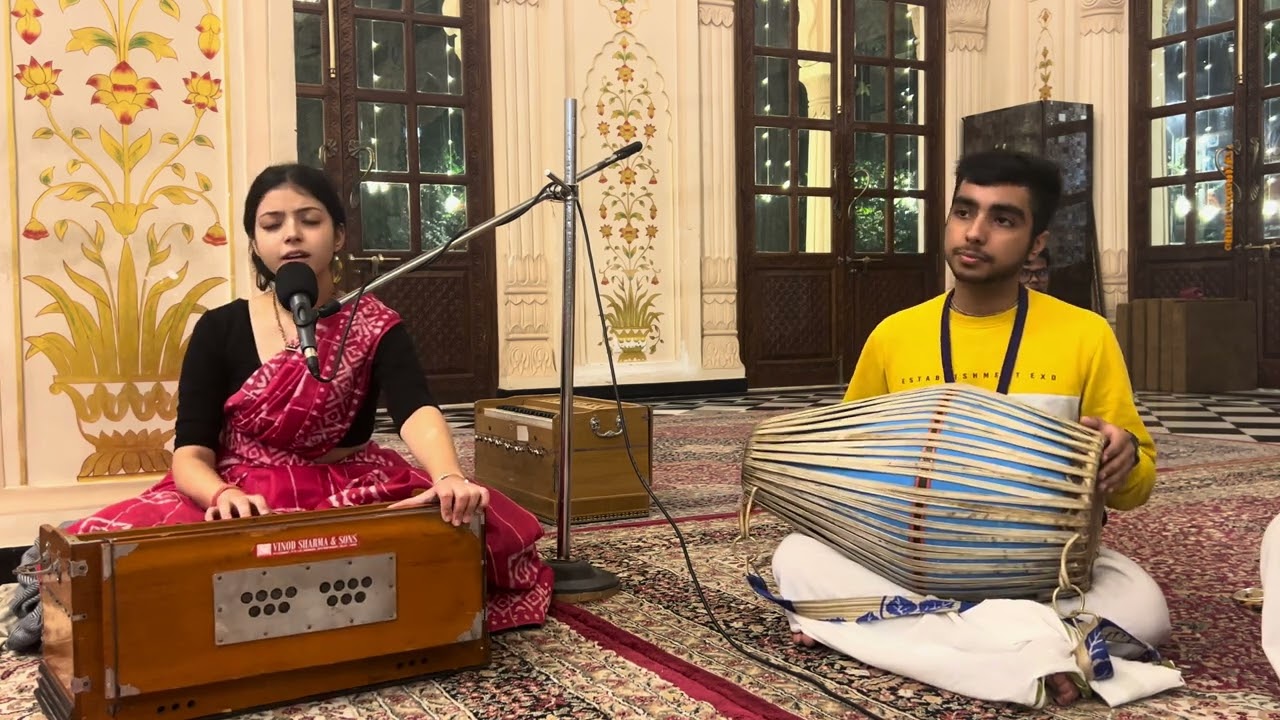 Mesmerising Hare Krishna Kirtan | Gaurangi Arora | ISKCON Gurgaon