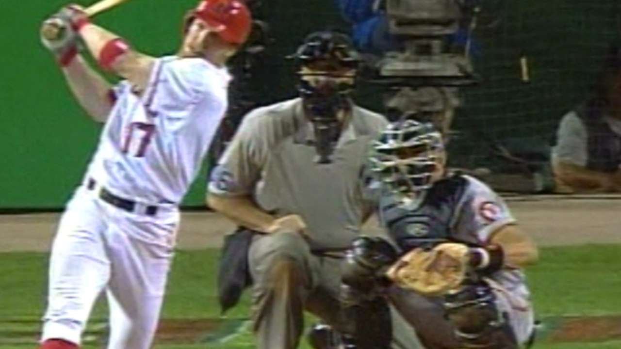 WS2002 Gm6: Erstad leads off 8th inning with home run