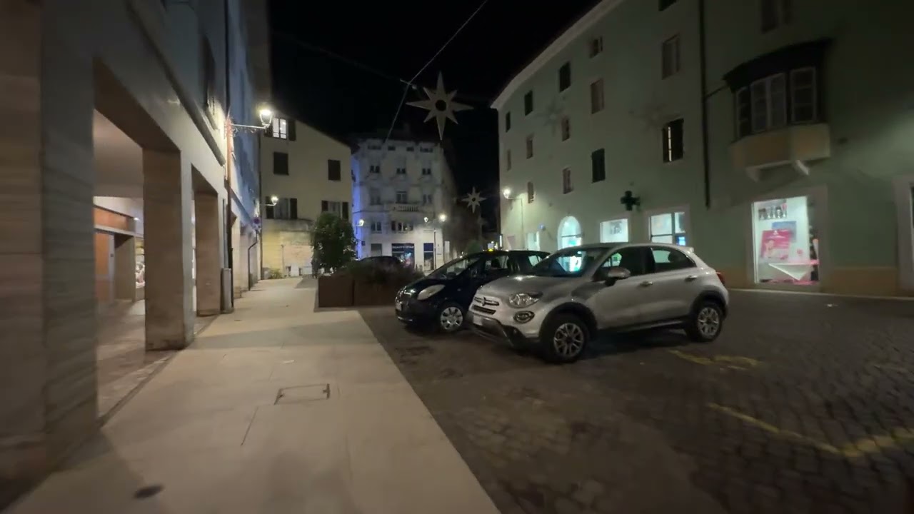 # Rovereto Italy 🇮🇹 #1 milione views # walking# 🚶#night #beautiful city 🏙️ Rovereto Italy 🇮🇹# (99% 