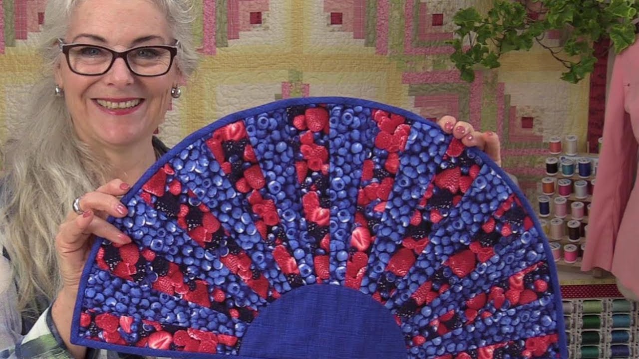 Fan Shaped Place Mats
