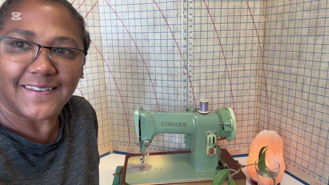 Singer 185J cleaning and oiling tutorial ￼