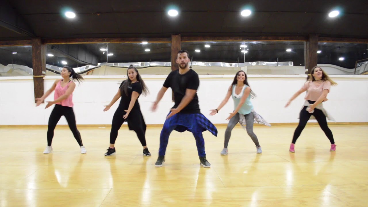 Recoge que te vas - Los 4 Ft. El Chacal / ZUMBA