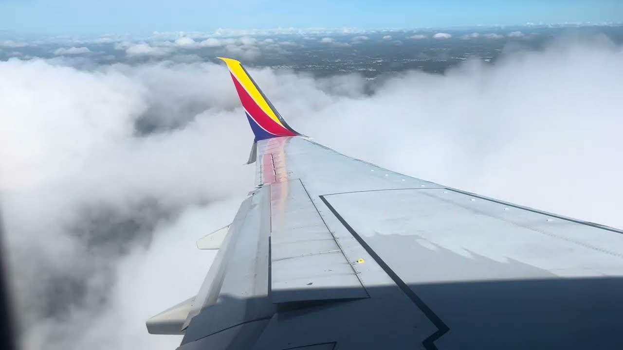 Southwest Airlines Flight 4355 on Boeing 737 Midway to Tampa | Landing Rwy 01L