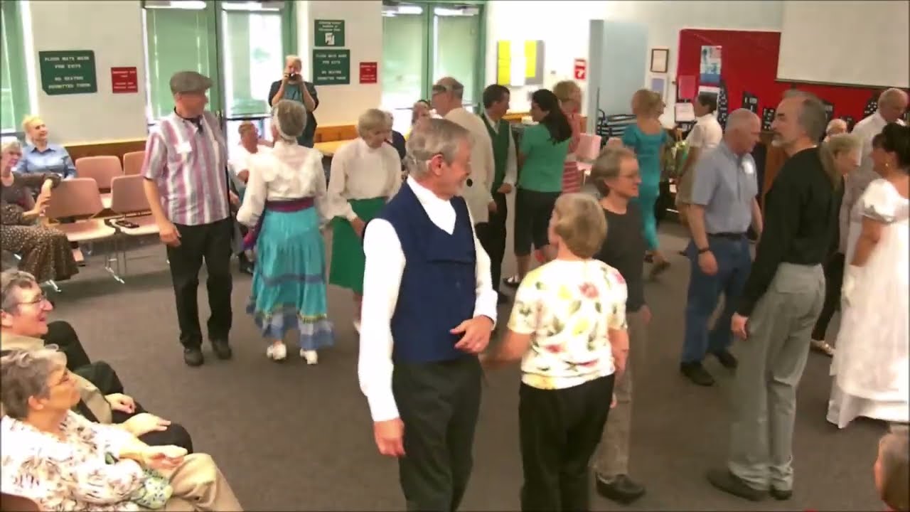 Row Well Ye Mariners • English Country Dance
