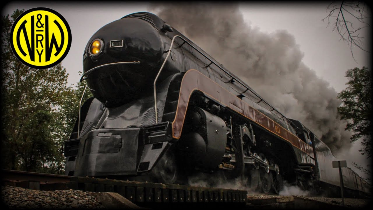 Norfolk And Western 611: The Shenandoah Streamliner
