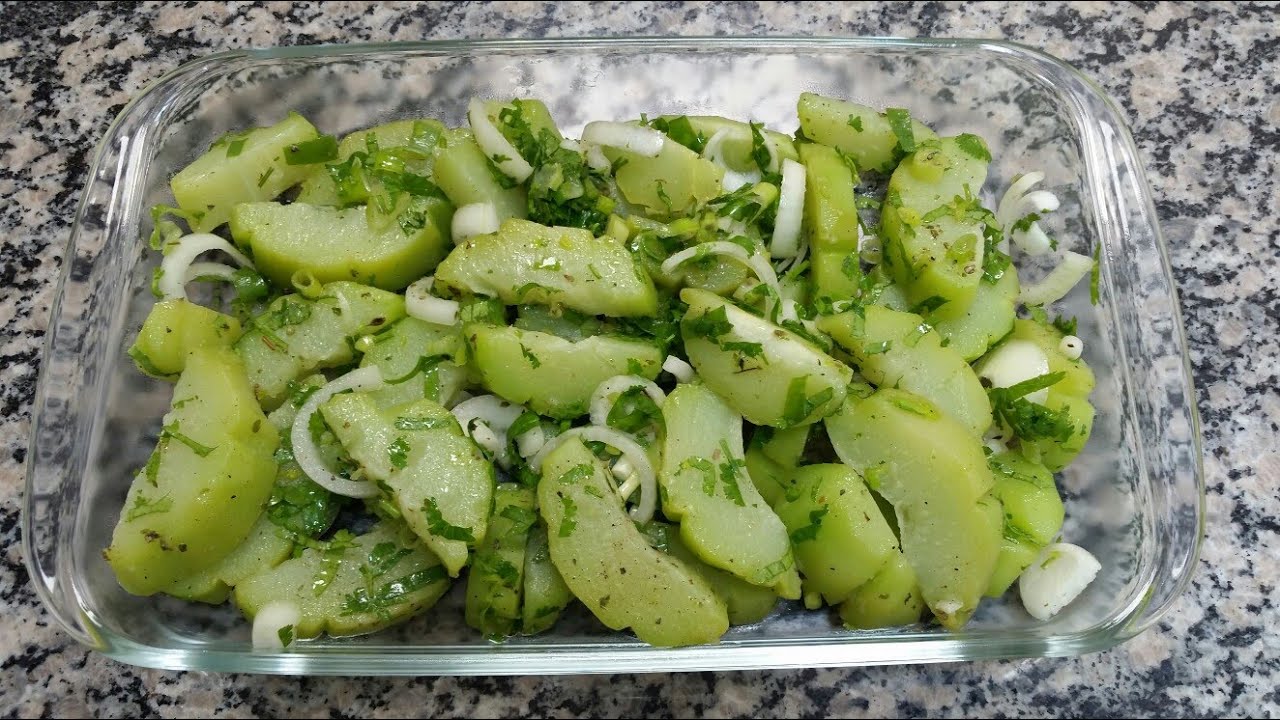 Salada de chuchu