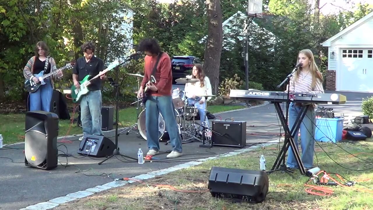 Separate Ways Dizzy Lizard Chatham Block Party 10.18.2025