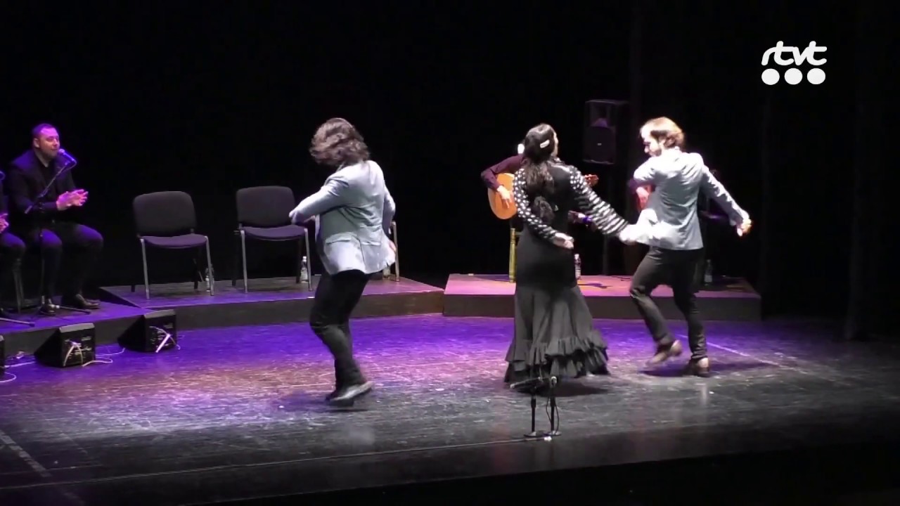 BAILE POR TANGOS FLAMENCO DANCE
