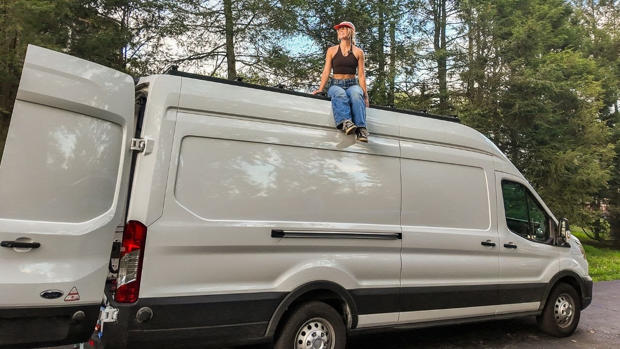 Установка багажника на крышу фургона Ford Transit | Строим фургон моей мечты, часть 1