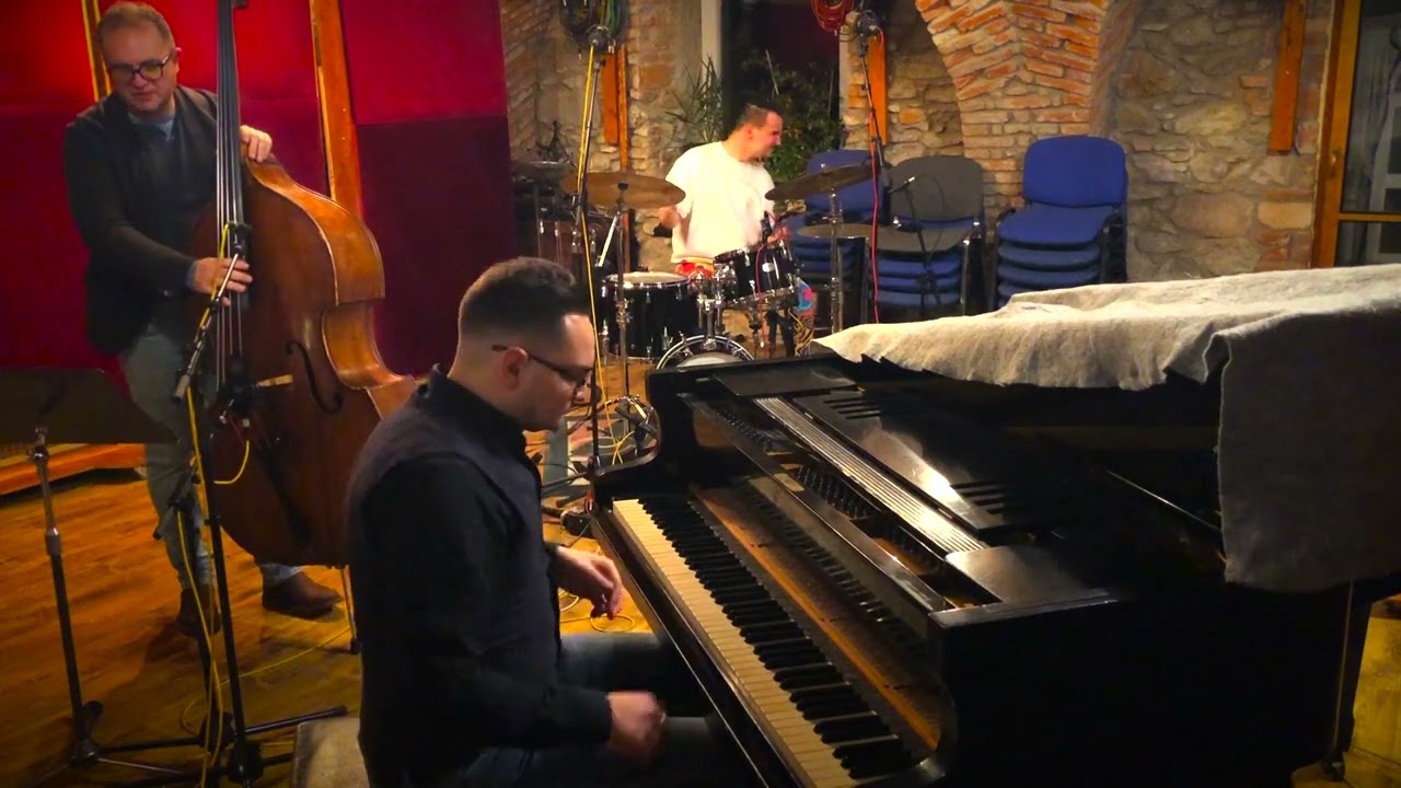 Giant Steps- John Coltrane, Alan Bartus