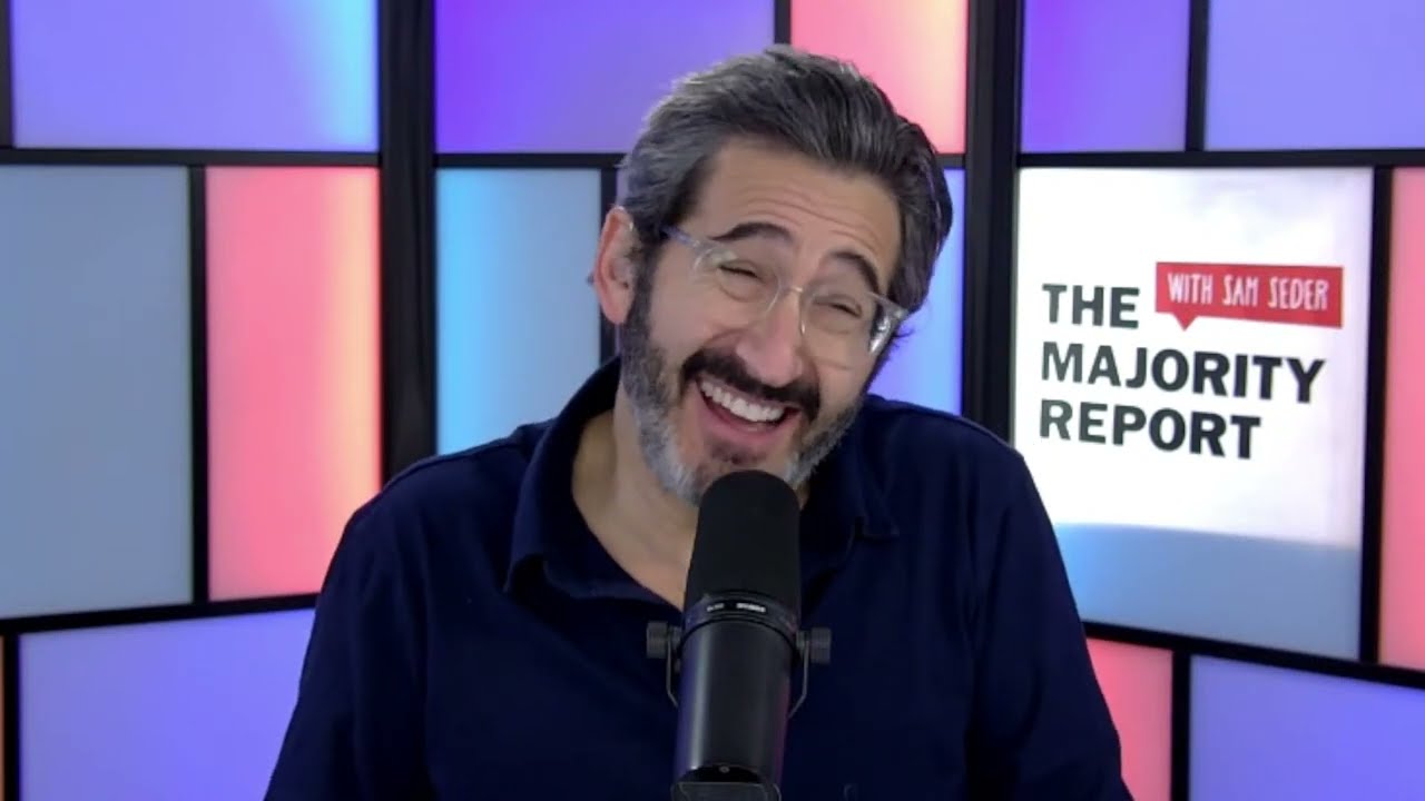 Casual Friday! SOTU + GOP’s Bizarre Response w/ Ryan Grim, Francesca Fiorentini | MR Live