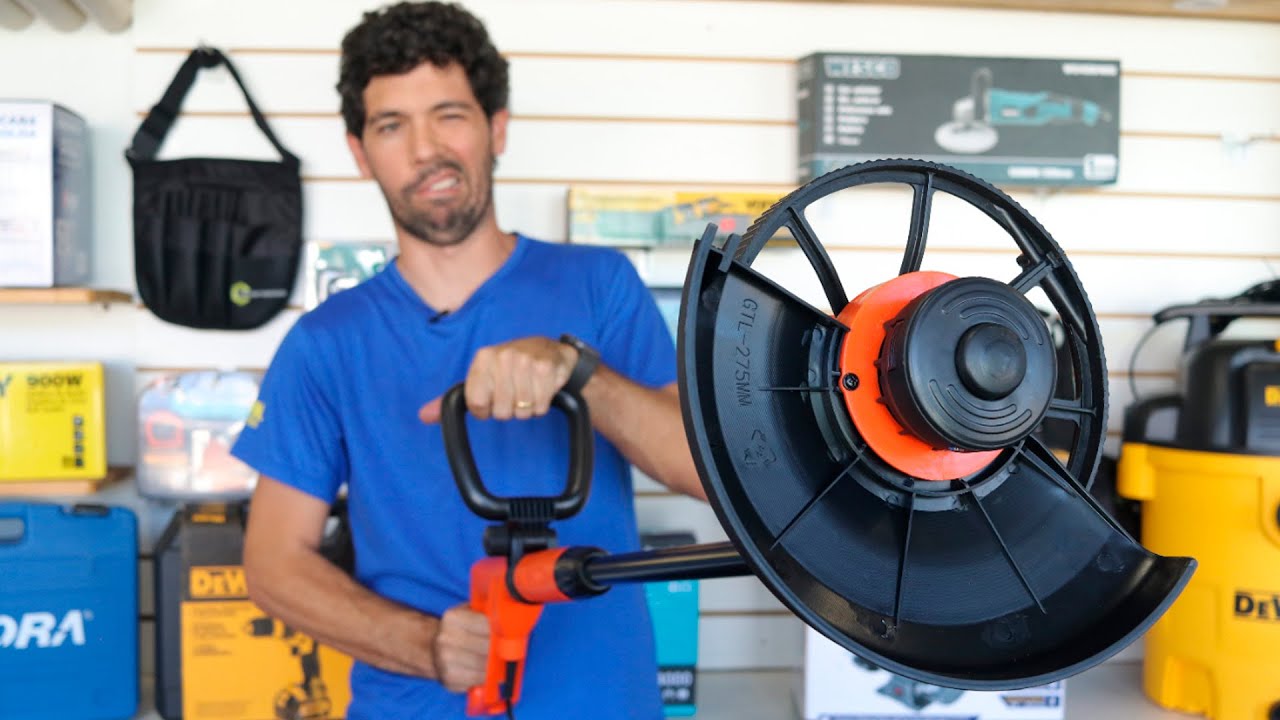 Tudo sobre Aparador de Grama Black & Decker