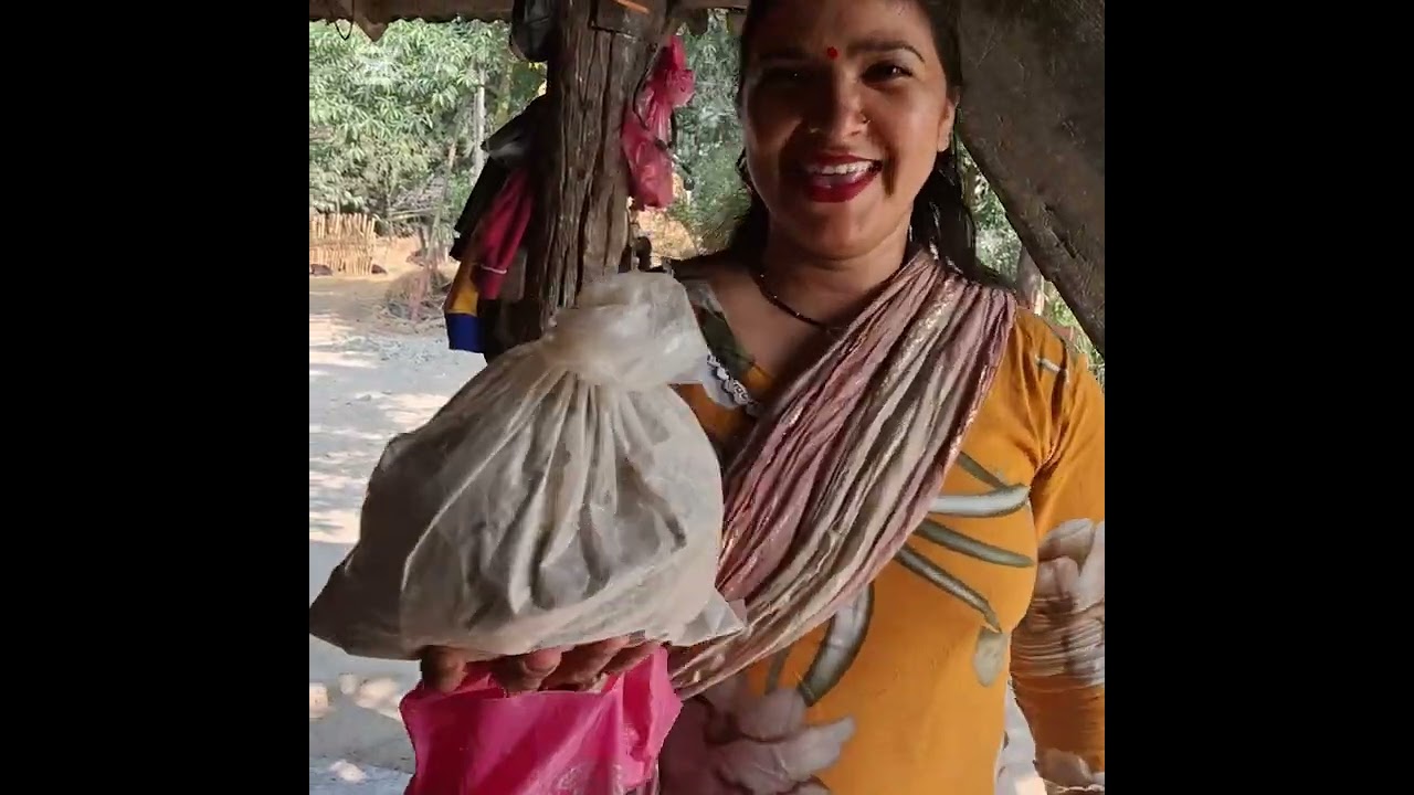 Khet  bariko ramailo yatra hami jethani deurani ko😍😍