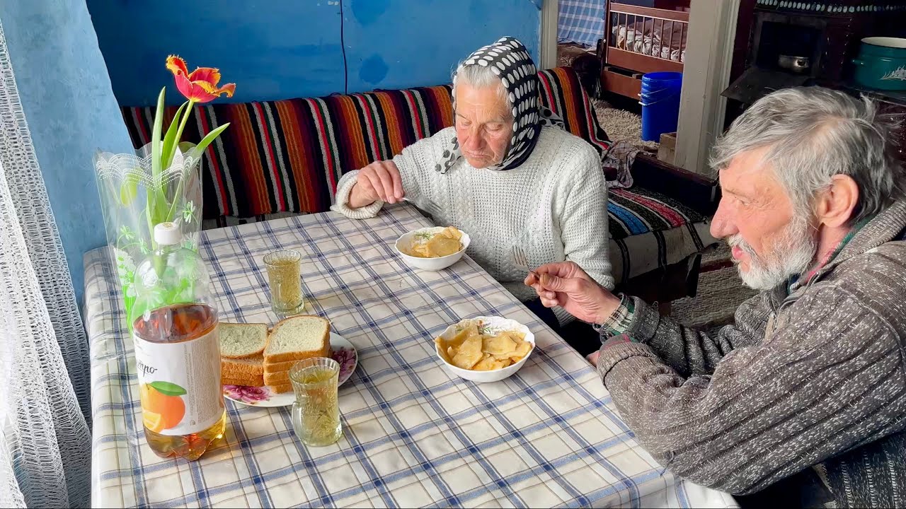 The Last Mountain Owners: One Day in the Life of an Old Couple in Spring