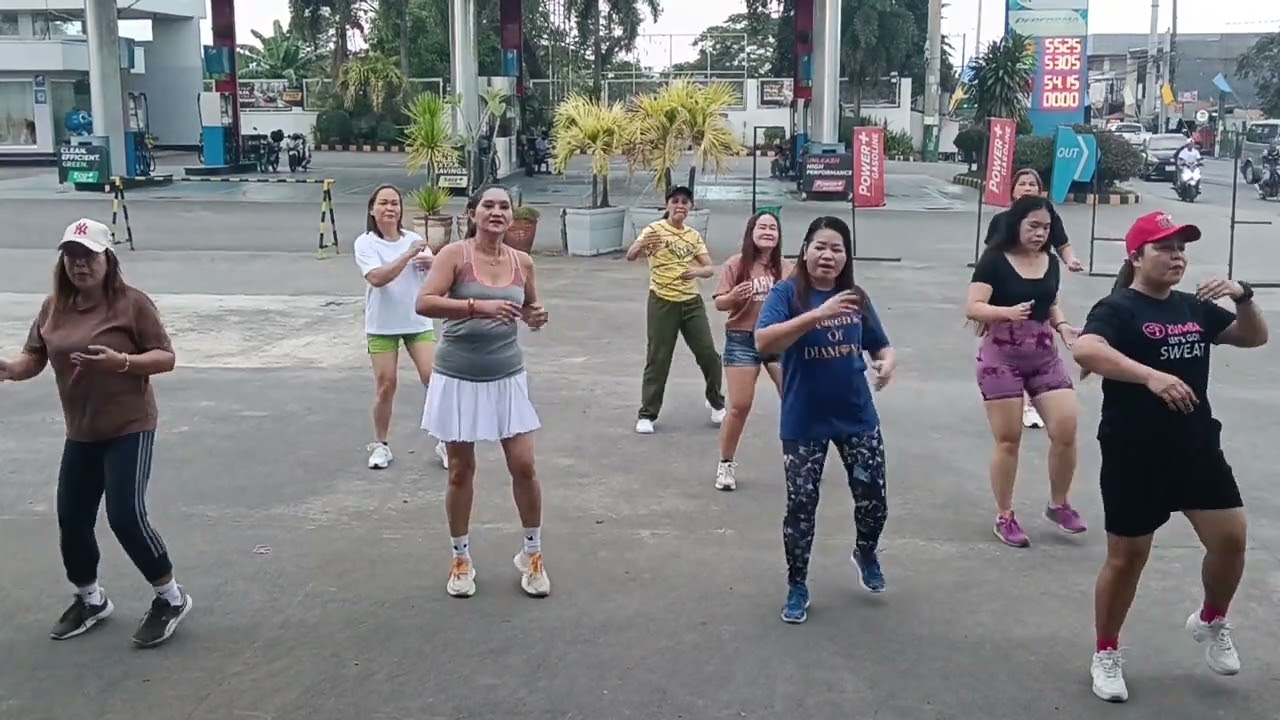 La Bomba |  Rosarian Movers |  Ka-Itek Movers 