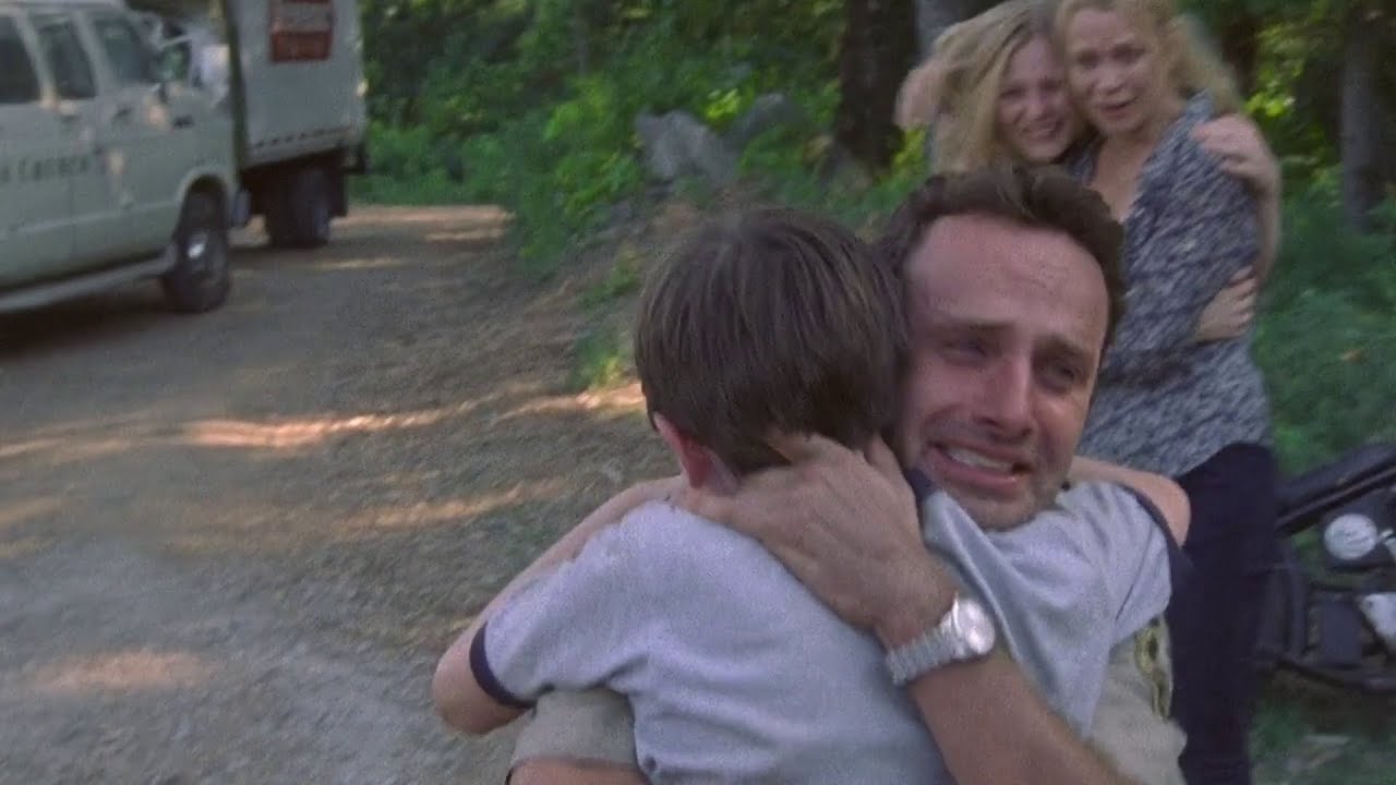 TWD S1E3 -- Rick Reunites with Lori and Carl | Rick and the others return |
