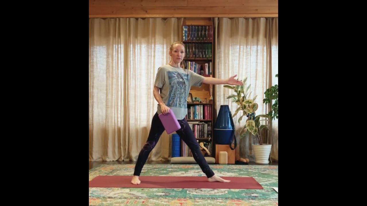 15 minute YOGA! Lower back & core (1 of 3).