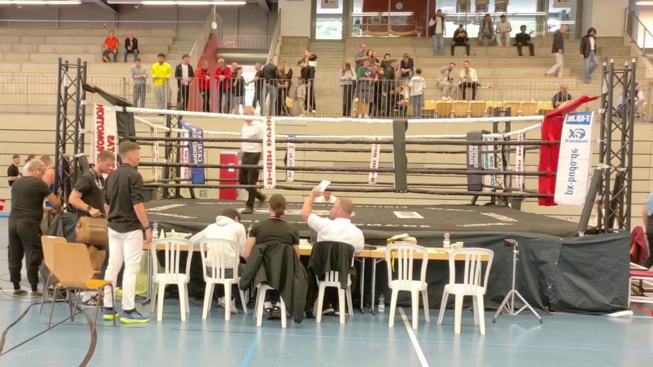 Mannheim Cup -  Olympisches Boxen. @GBG Halle Mannheim
