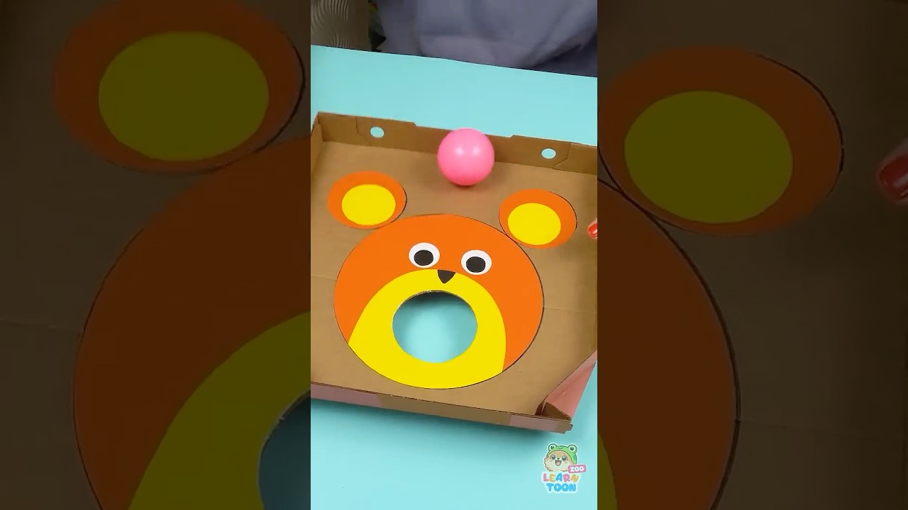 Wow 🤩 Let's Create a FUN Bowling Game 🎳 for Toddlers Out of Cardboard 📦 🐻