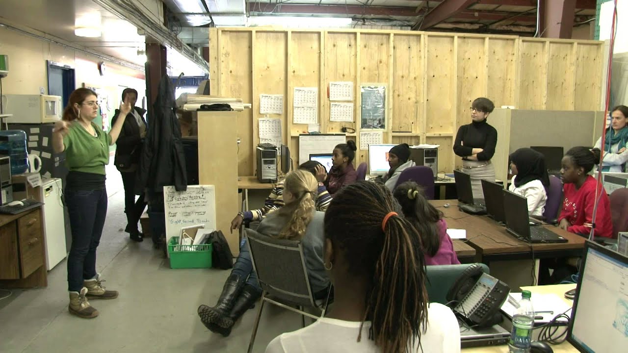 TechYouth girls session web design training
