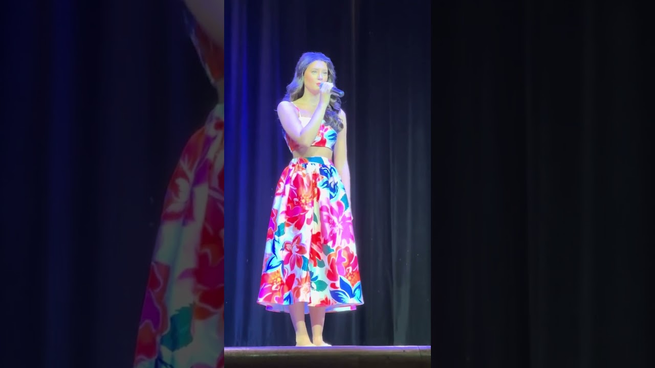 Ella Cate sings My Days at Isaiah 117 Live