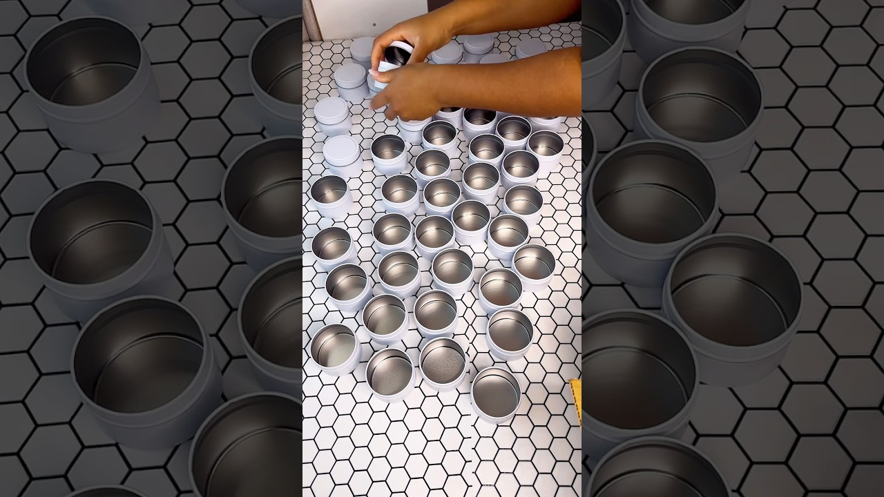 Unboxing our 4oz tins 