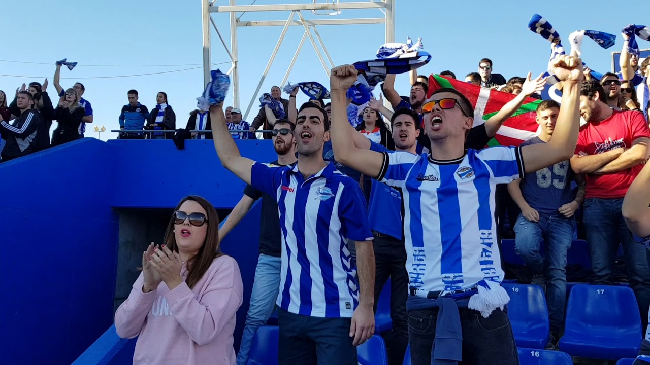 Fanáticos del Alavés en Getafe #animopues