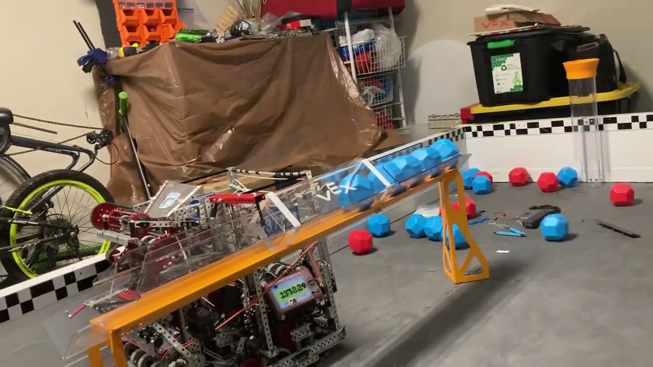 13722A robot explanation | vex push back