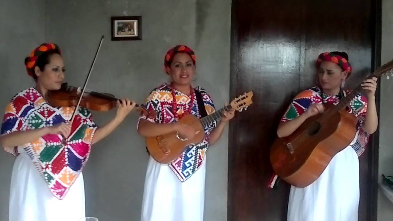 LAS PALOMITAS SERRANAS (sonora y sus ojazos negros).