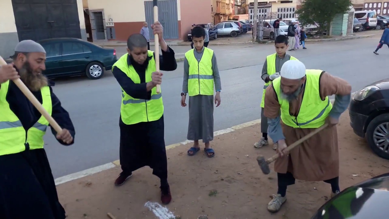 أشغال تهيئة مصلى التراويح -في نسختها الثامنة- بحي الانبعاث مدينة سلا المغرب / 1439هـ - 2018م