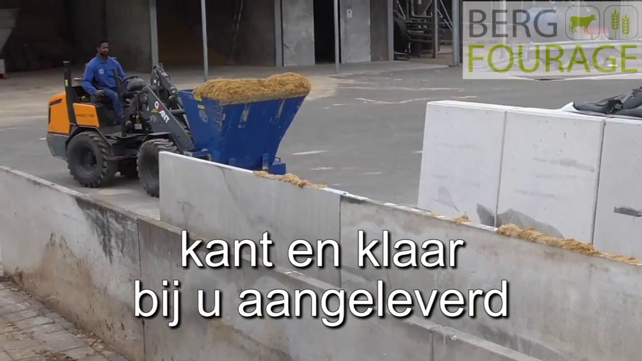 Berg Fourage Stro Kalk