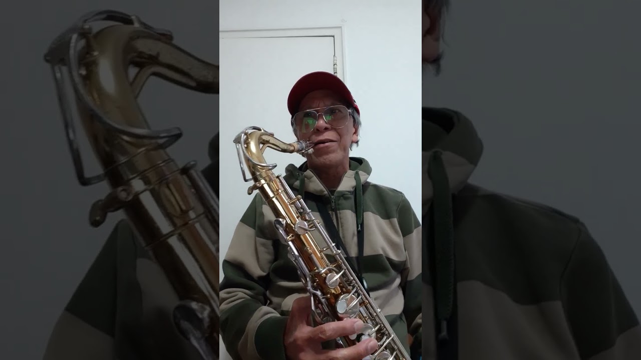 Efren T. - Tenor Sax Cover - Usahay