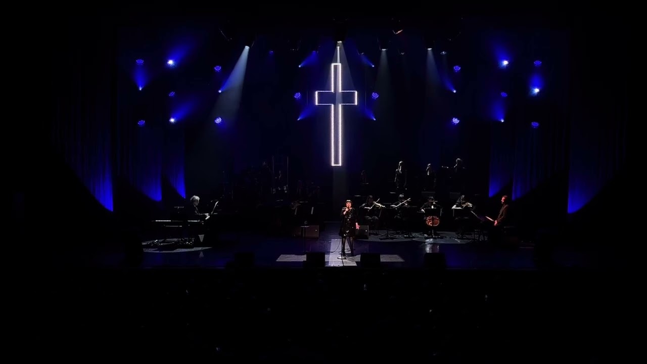Mireille Mathieu live tours 2025 