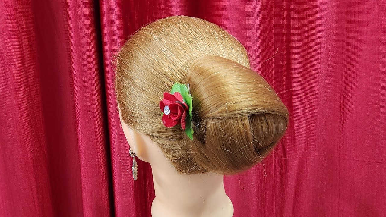 Home Maker's Hairstyle For Medium Hair | The Hair Affair 