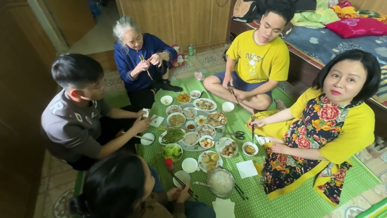 Mùng 2 Tết Bính Ngọ ăn Tết nhà ông bà Phong Hải