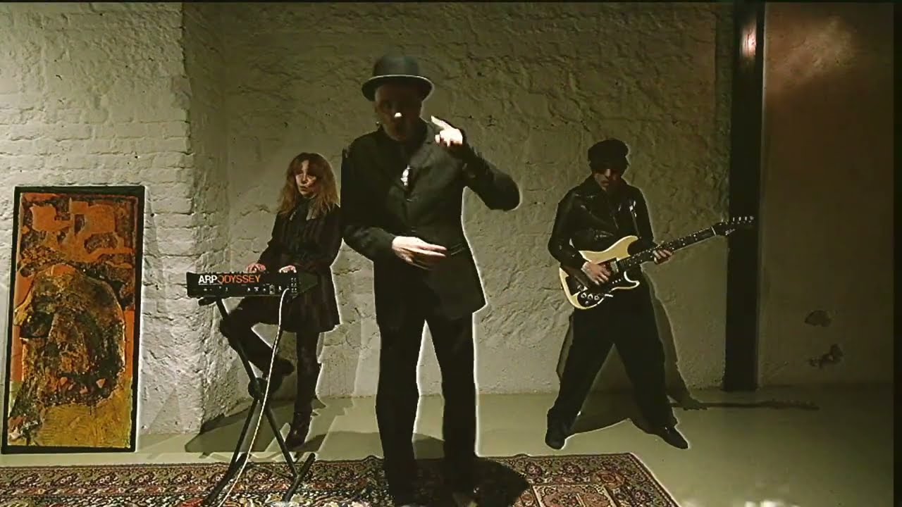 Les Animaux Sauvages - Martin and The Family