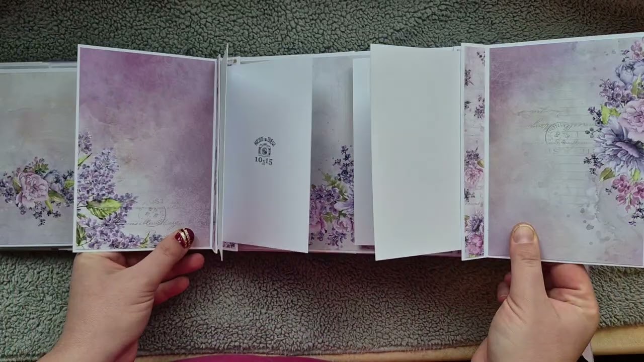 Album dziecięcy na pierwszy rok z kolekcji Spring Purple ScrapandMe  