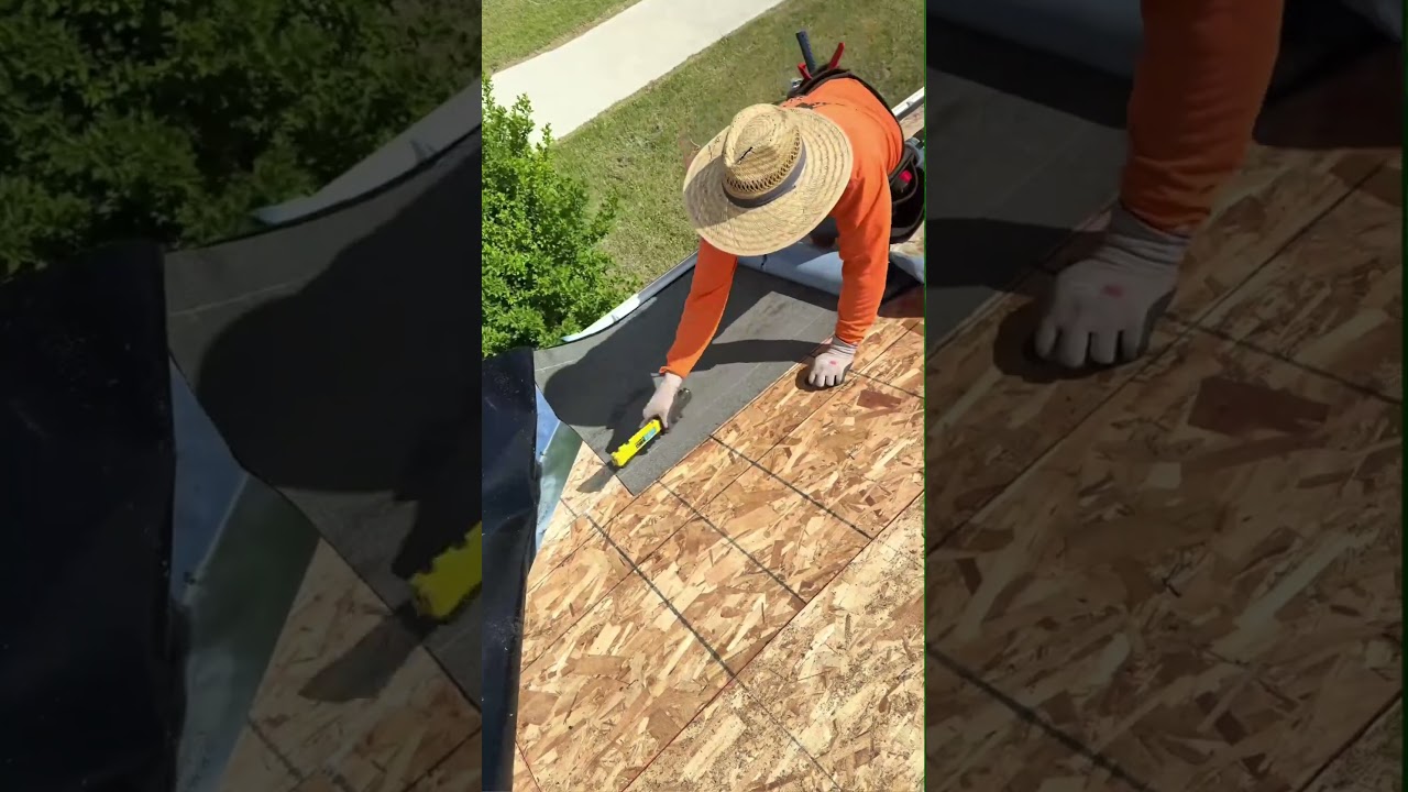 Installing ice and water ⚒️#roofinglife #constructiontiktok #roofingtype
